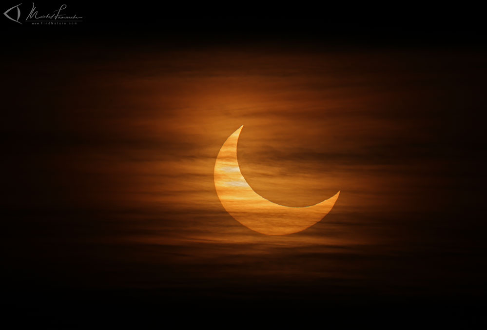 Éclipse solaire annulaire partielle, sans filtre solaire, Île-Perrot (Québec), 2021-06-10